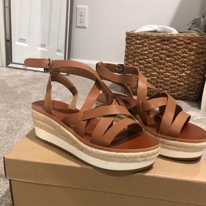 NWT lucky brand sandals